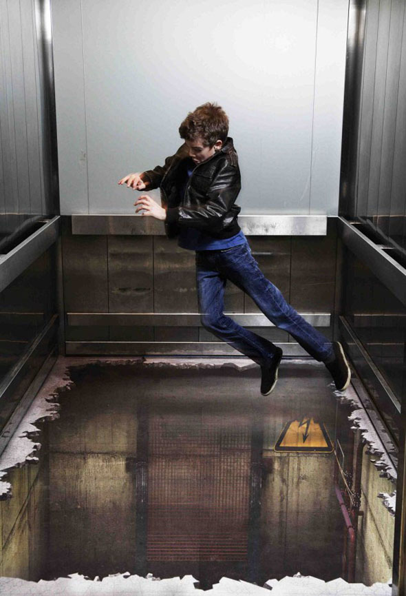 Elevator Optical Illusion in London