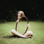 girl mirror illusion