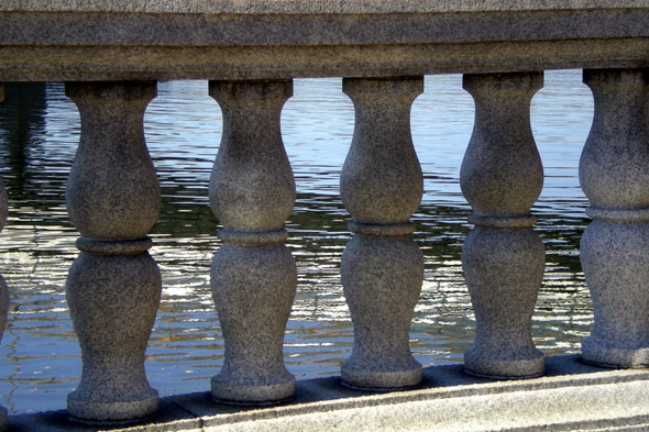 Ocean Ripple Optical Illusion