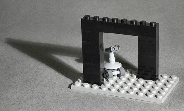 [Image: Lego-Impossible-Object-4.jpg]