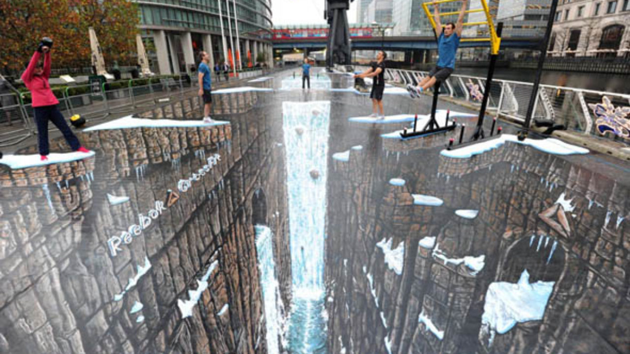 World-Record-Breaking 3D Chalk Drawing 