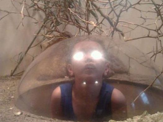 Mole Girl with Glowing Eyes Optical Illusion img