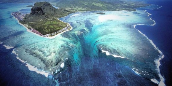 Mauritius-Island-Le-Morne-Brabant-660x330