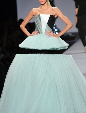 Funky and Fabulous Dress Illusion img