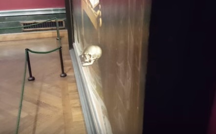 hans holbein anamorphic skull