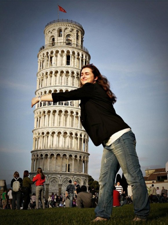 leaning tower of pisa illusion picture