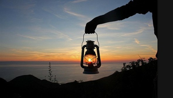 Sunset in the Lantern Illusion img