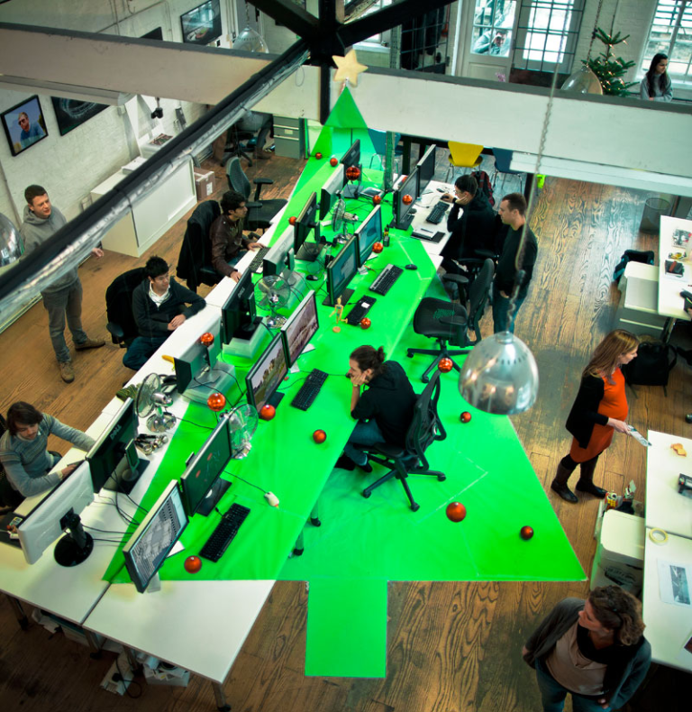 Christmas Season Optical Illusion Compilation