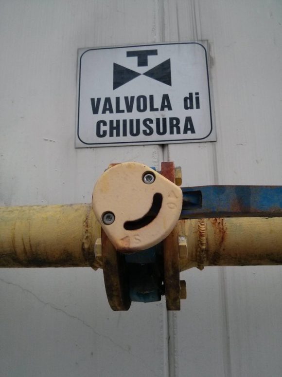 happy pipe valve illusion 